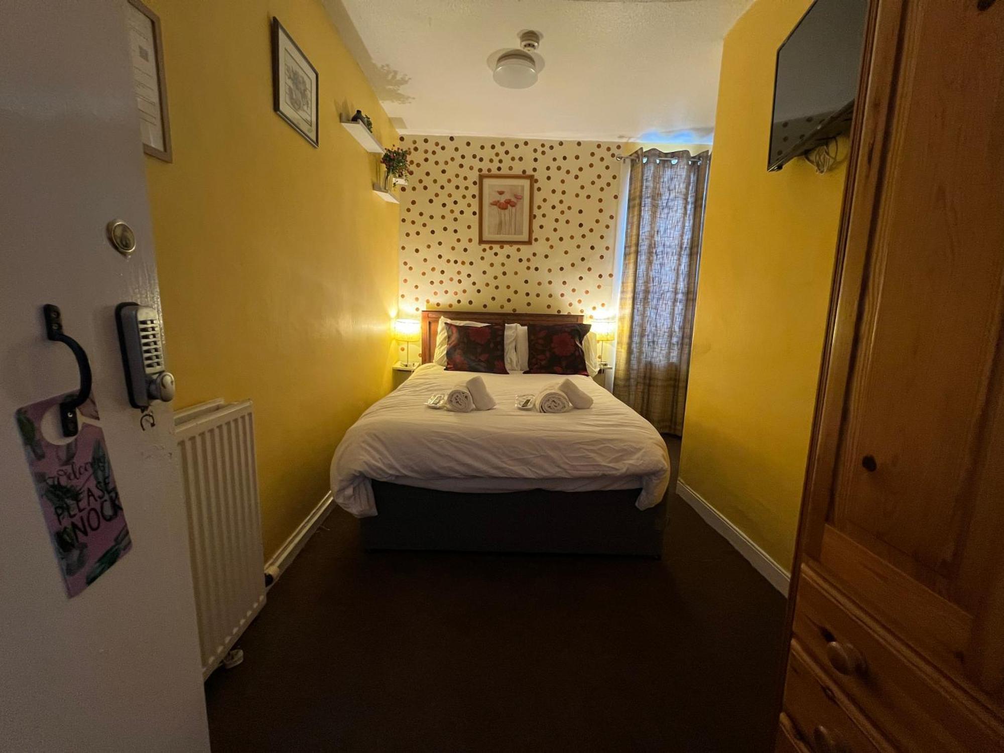 Self Check In Room Accommodation Only The Castle, Coldstream Exterior foto
